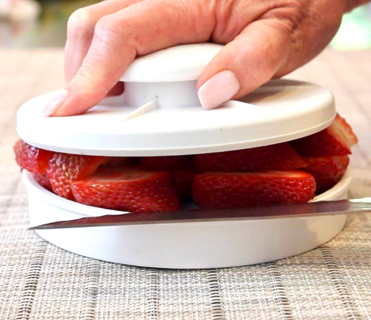 Slicing Strawberries the Fast & Easy Way – Rapid Slicer